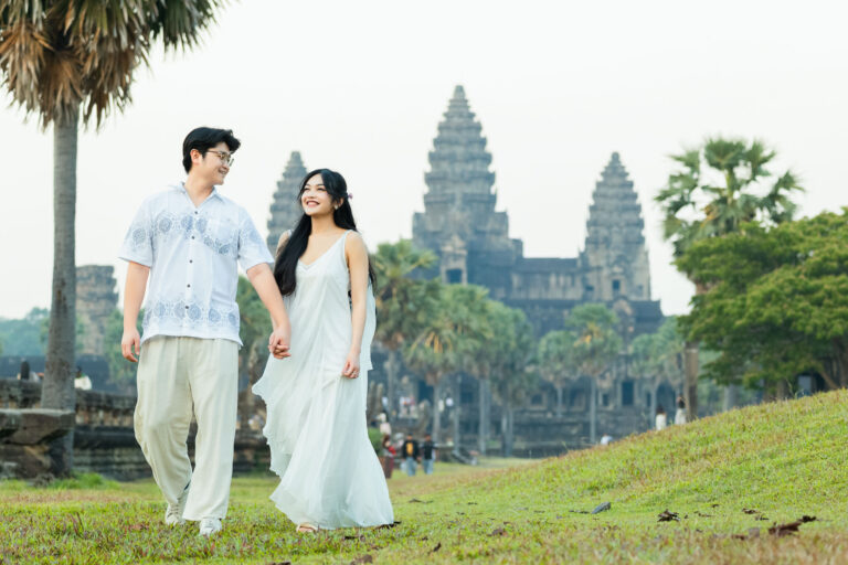 Angkor Wat Photographer Couple at posing at Angkor Wat on an angkor wat photographer photoshoot